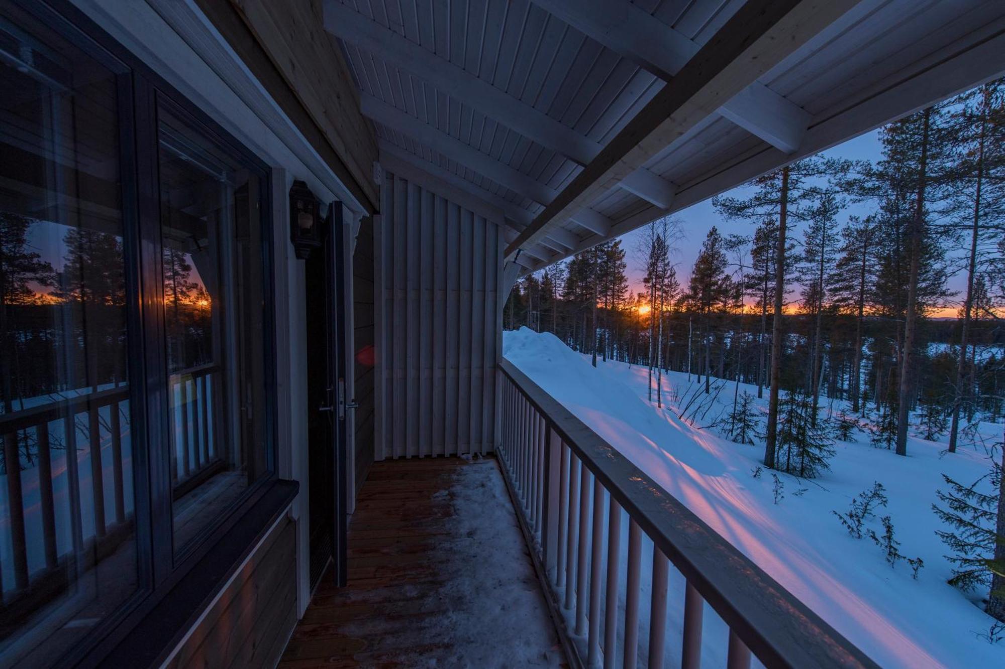 Valkea Arctic Lodge Pello Ngoại thất bức ảnh